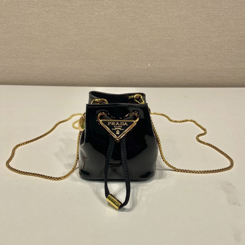 Pra*a bucket bags